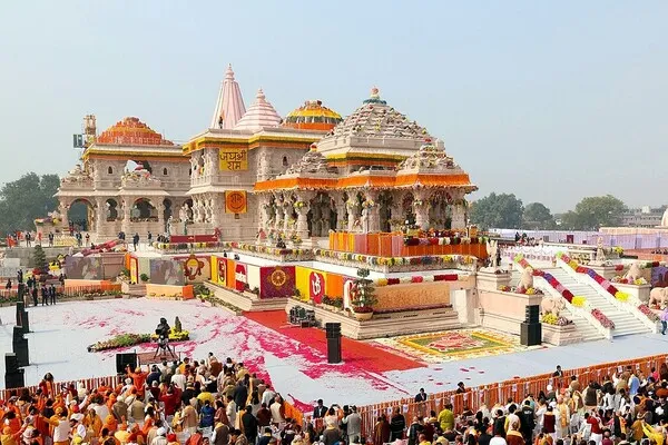 Lucknow to Ayodhya Tour Package | 12 Hours / 300 Kms |  Priyanshi Travel Services Starts At Rs. 8000